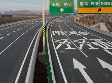 效率提升｜學(xué)校周邊交通標(biāo)線：校園道路安全劃線與減速設(shè)施